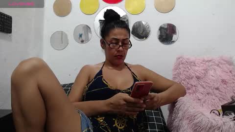 EVA  online show from January 15, 6:28 pm