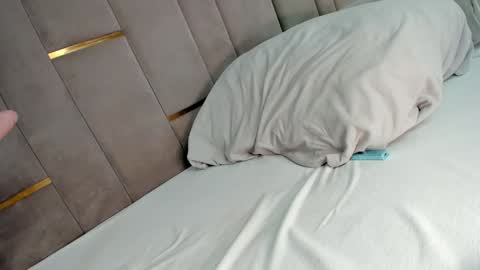 EVA online show from January 16, 3:21 pm