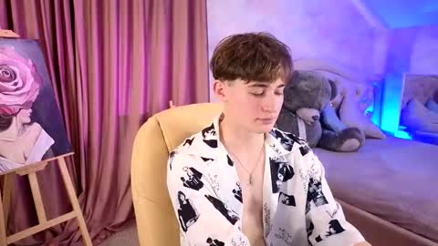 Evan online show from February 7, 11:08 pm