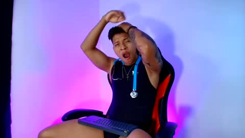 EVAN GREY online show from March 11, 12:39 pm