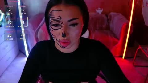 Eva online show from October 31, 6:41 pm