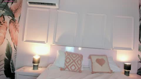 EVA online show from April 6, 6:42 pm