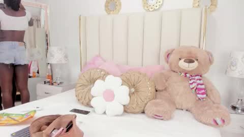 evangelin_ts online show from December 15, 1:40 pm