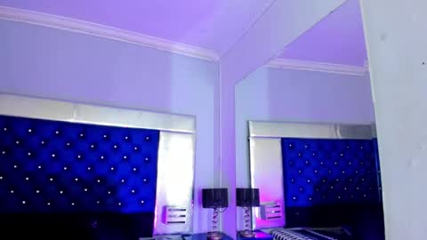 evanllelyne online show from October 25, 4:07 pm