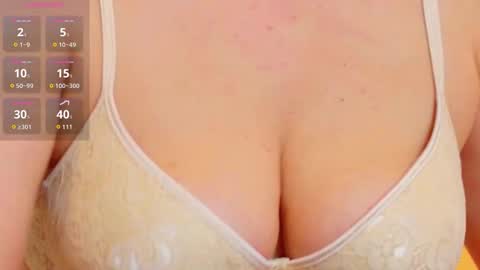 evasinclairr online show from November 1, 6:34 am