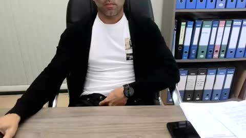Evasionee online show from October 23, 3:24 pm