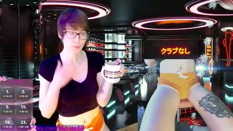 Vivi online show from December 17, 9:54 pm