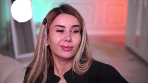 Eva online show from November 25, 9:46 pm