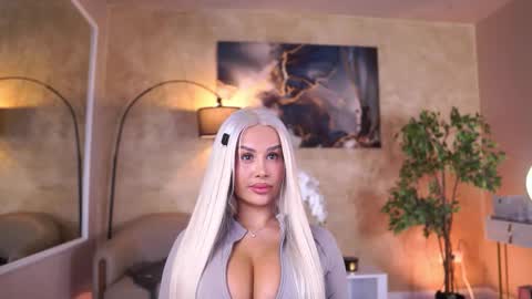 Eva online show from March 22, 9:52 pm