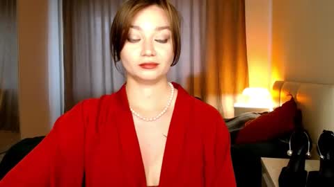 Eve  online show from October 16, 7:08 am