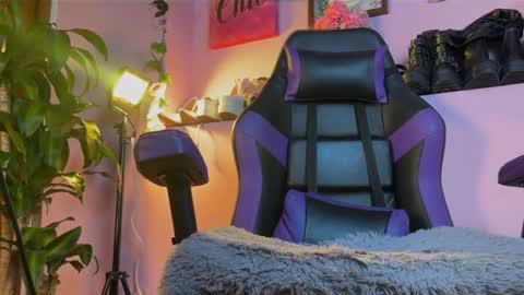 Martina Soler  online show from May 17, 3:49 am