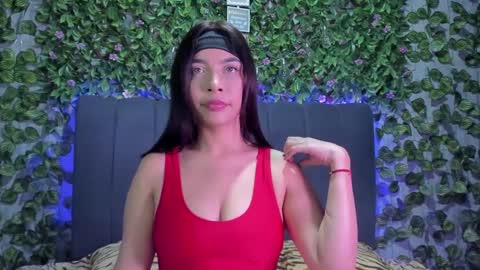 Snapshot of evelin_33 chatting on September 22, 9:19 pm E V E L I N online show from September 22, 9:19 pm