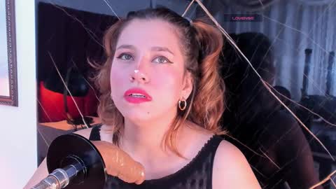 EVELIN online show from November 4, 2:29 pm