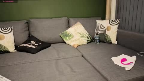 Eveline online show from December 19, 5:52 pm