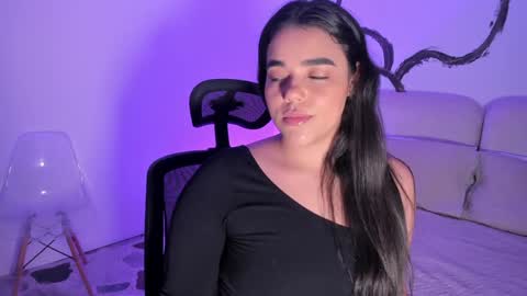 Evelyn Woods online show from January 22, 4:34 am
