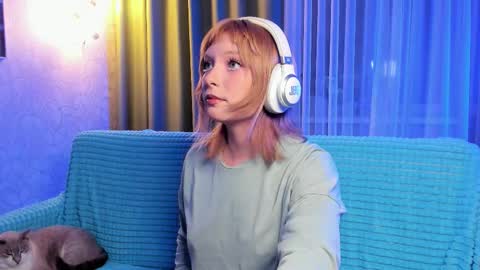 Forget me not eve on CB online show from October 28, 5:58 pm