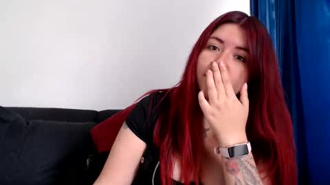 evilheart_69 online show from October 29, 6:30 pm