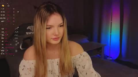 Evelyn online show from November 26, 10:23 am