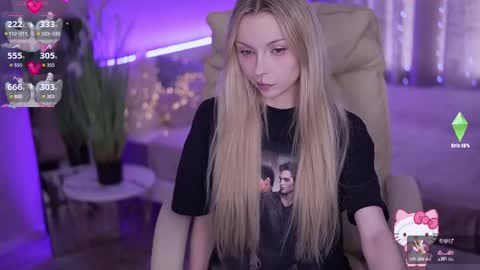 Snapshot of evistarr chatting on October 18, 11:14 am Eva online show from October 18, 11:14 am