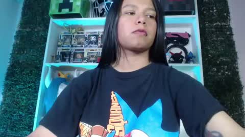 Im Evy online show from July 29, 6:41 pm