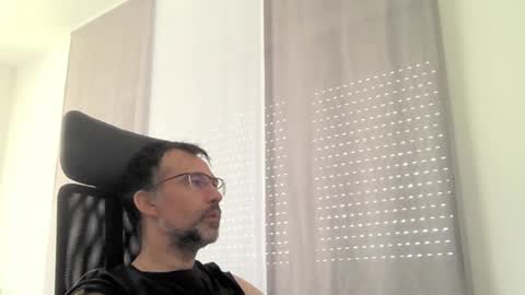 exhibit77 online show from June 13, 9:09 am