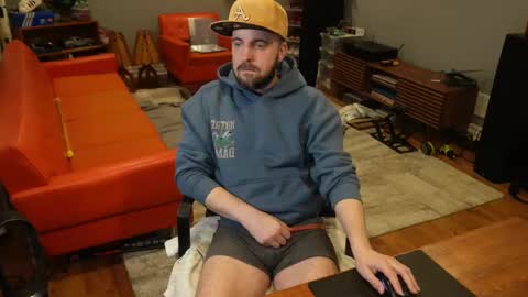 Snapshot of exjockstud chatting on October 9, 1:22 am exjockstud online show from October 9, 1:22 am