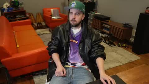 Snapshot of exjockstud chatting on September 29, 2:21 am exjockstud online show from September 29, 2:21 am