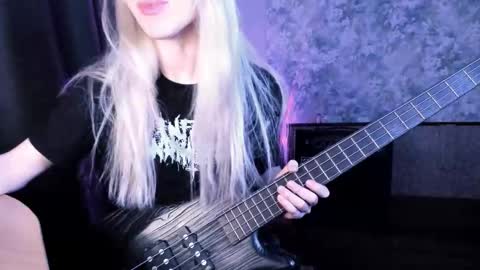 my real name is Irene but Exo is oke too  online show from February 1, 1:57 am