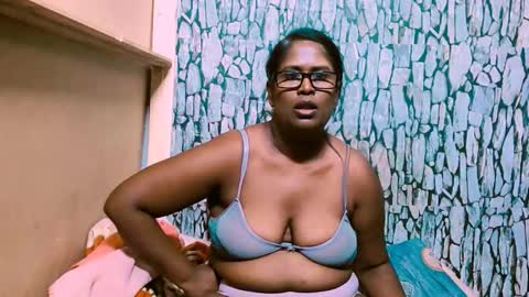 exotic_indian95 online show from February 27, 7:39 pm