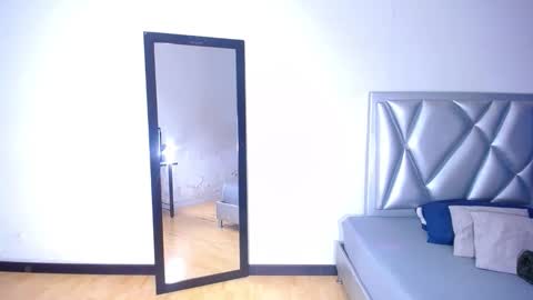 exotic_karmella online show from January 16, 1:25 am