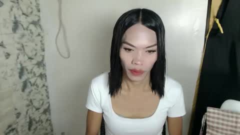 exoticdol30 online show from April 2, 8:54 am