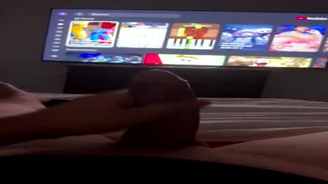 exoticlatins_ online show from August 5, 9:23 pm
