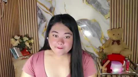 SHANTAL MARIE online show from April 21, 2:26 am