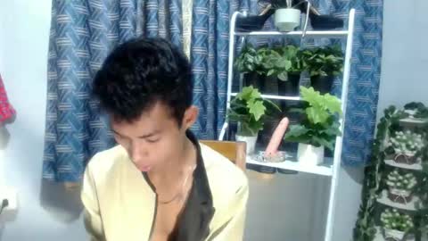 richard online show from December 16, 1:57 am