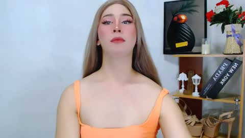 expensive_elise online show from May 20, 6:43 am