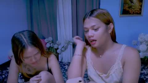 I DO EVERTHING U WANT BECAUSE IM EXTREME LIAN online show from July 28, 6:20 pm