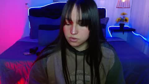 eymmy_24 online show from September 25, 2:18 am