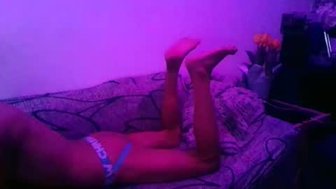 ezdavidluis online show from April 4, 10:00 am