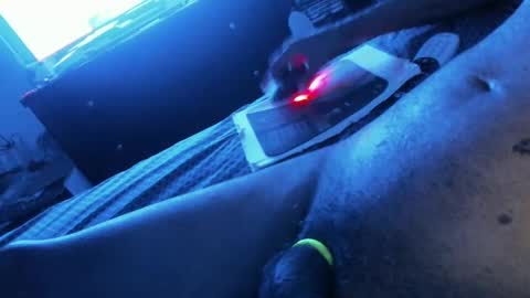 ezeddie2015 online show from December 31, 1:15 am