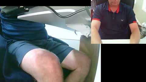 Snapshot of ezondi1 chatting on January 24, 1:03 am EZONDI online show from January 24, 1:03 am