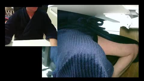 Snapshot of ezondi1 chatting on December 18, 4:17 pm EZONDI online show from December 18, 4:17 pm