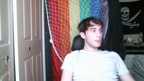 Ezra Naamah online show from March 1, 7:07 pm