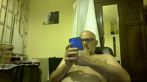 f1zzeek online show from July 4, 11:41 pm