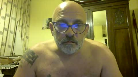 f1zzeek online show from July 19, 11:18 pm