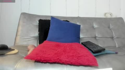 camila online show from April 19, 6:10 pm