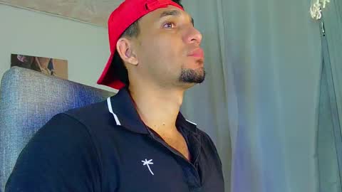 fabi online show from February 4, 2:26 am