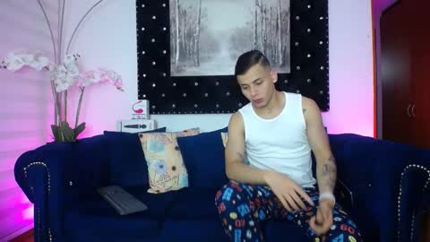 Fabian online show from March 1, 6:24 am