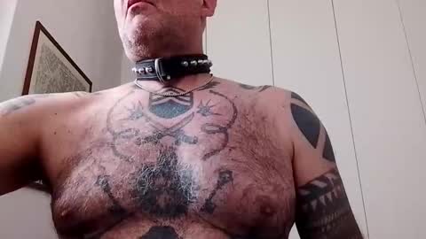 fabrizio236894 online show from October 11, 11:37 am