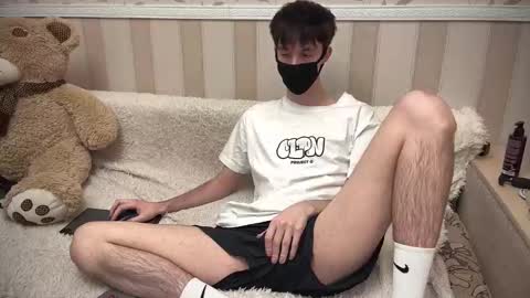 faceless online show from January 24, 4:28 pm