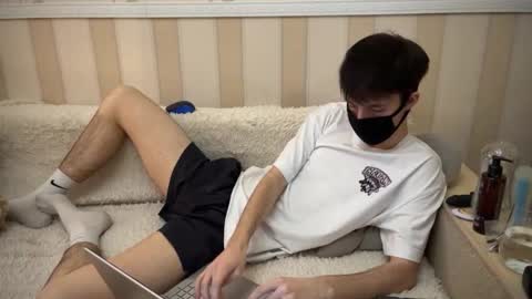 faceless online show from January 25, 11:13 am